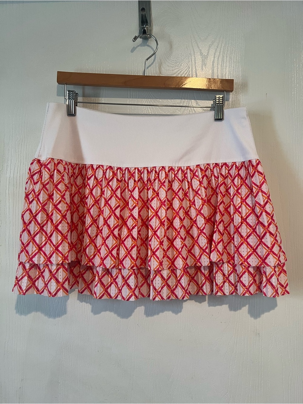Lucky In Love White Pink Orange Tiered Tennis Golf Pickleball skirt women Sz L